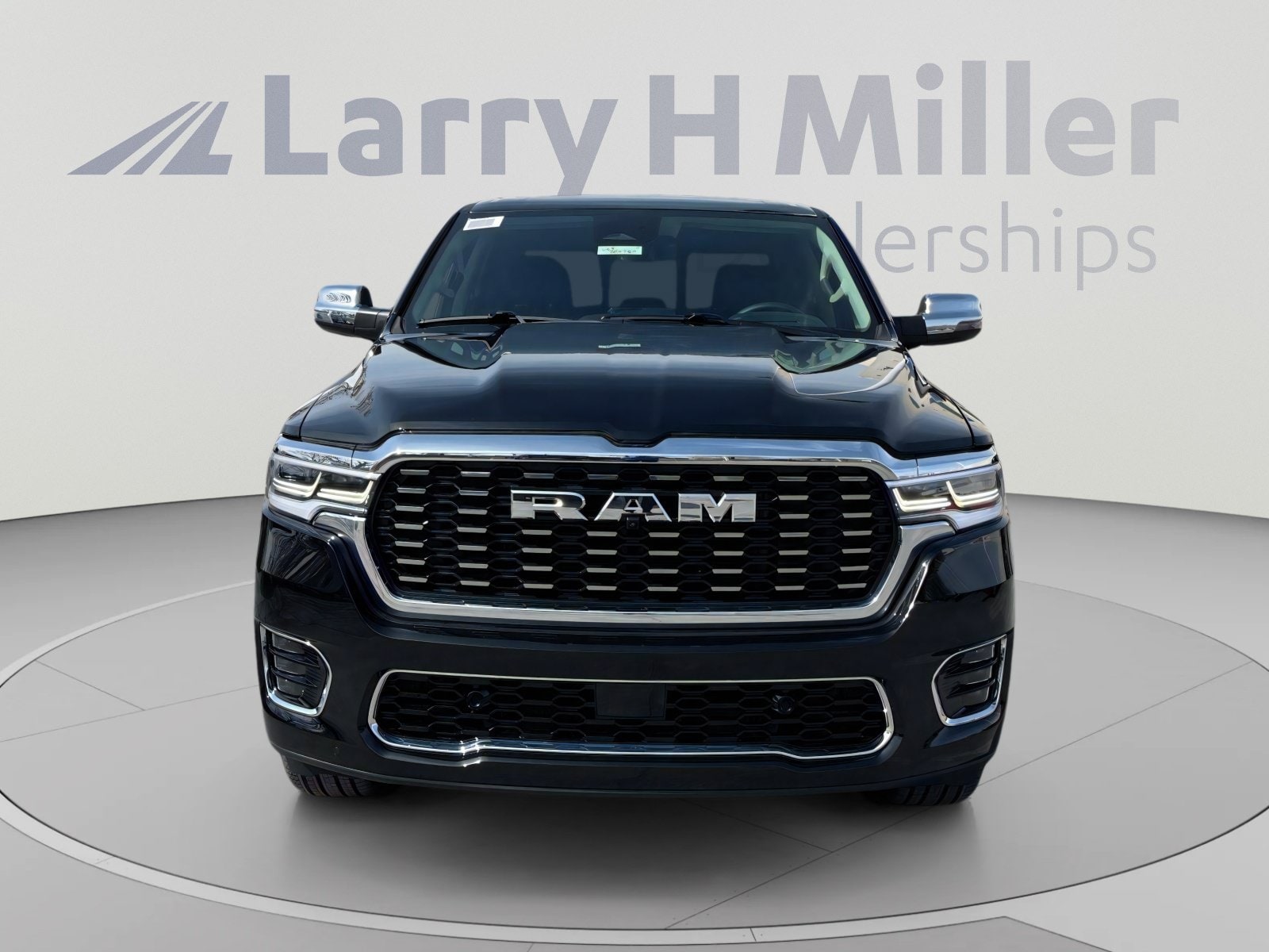 2026 RAM 1500 Tungsten - Photo 8