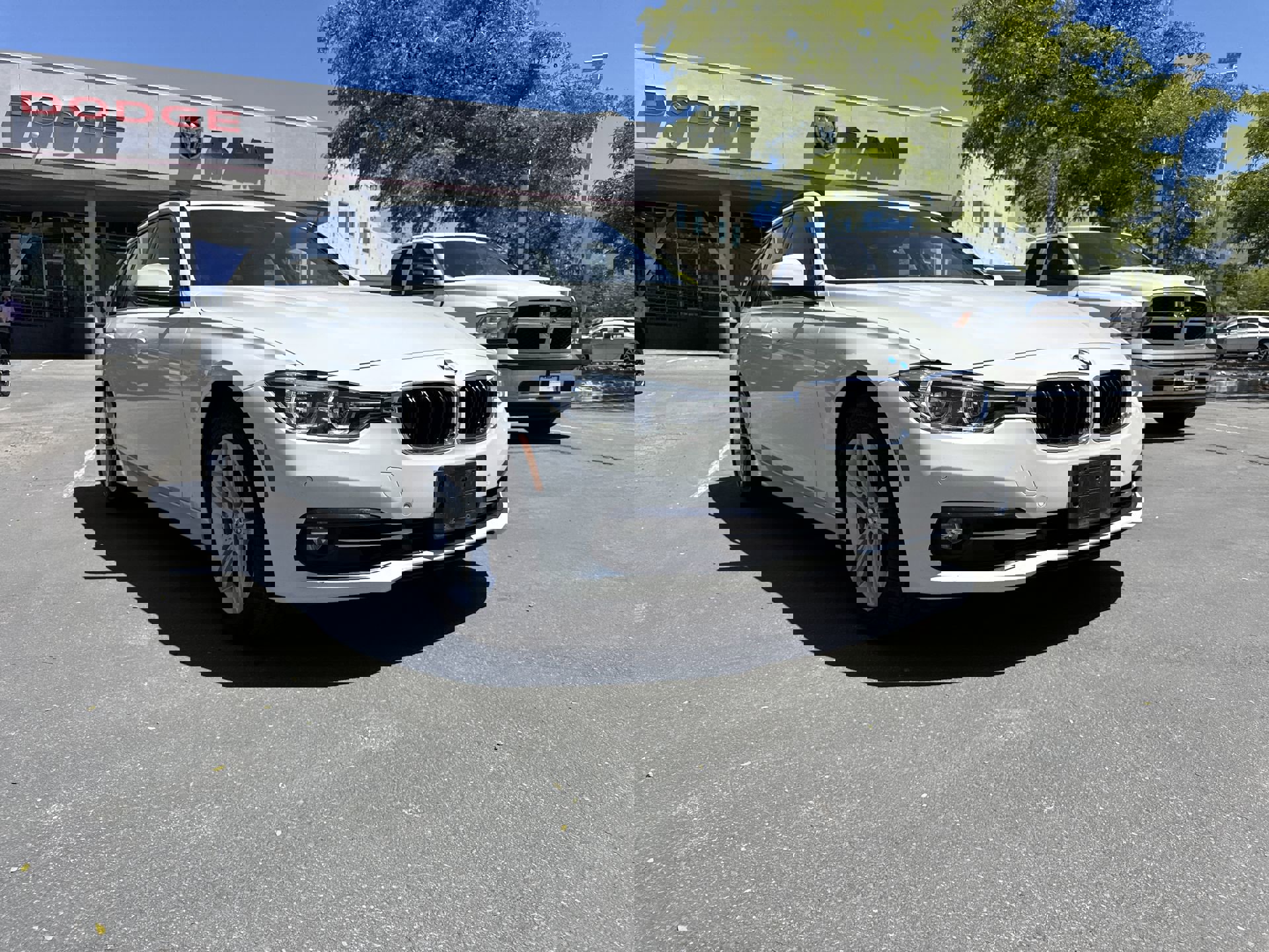 WBA8K3C55KA484408