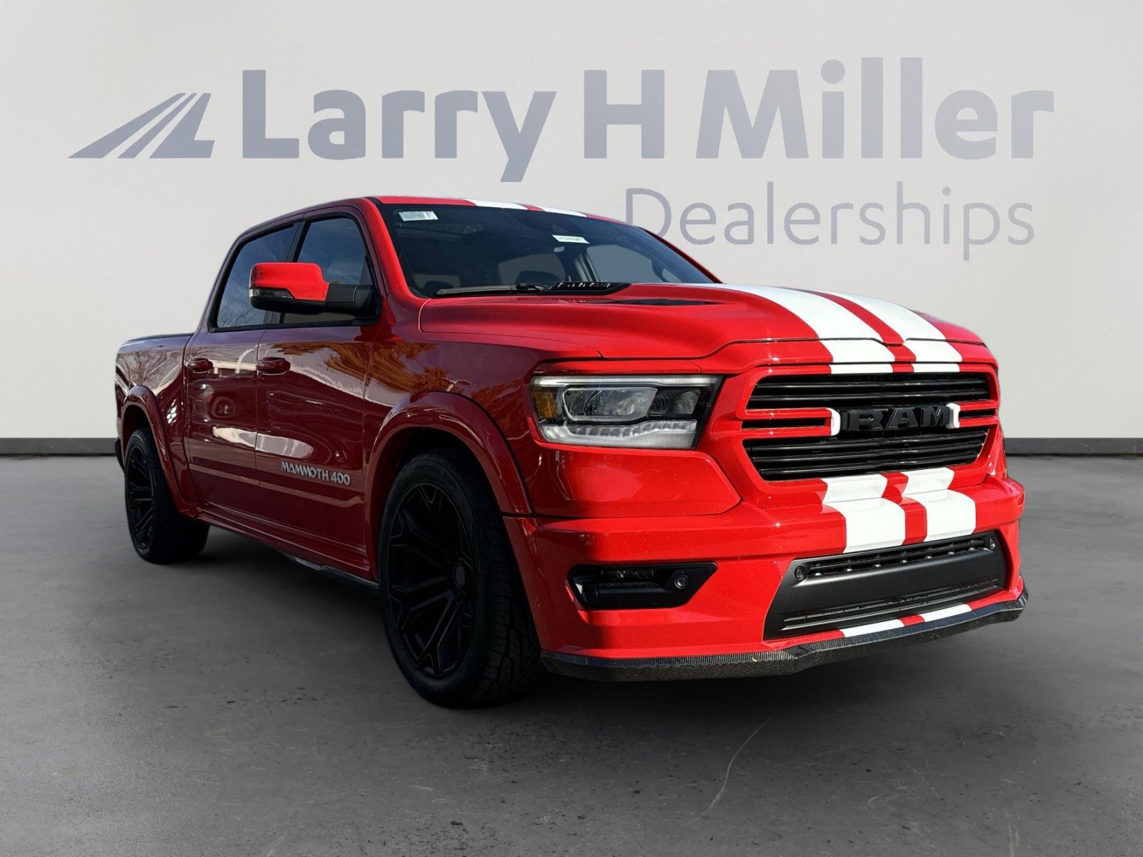 2024 Ram 1500 Laramie photo 2