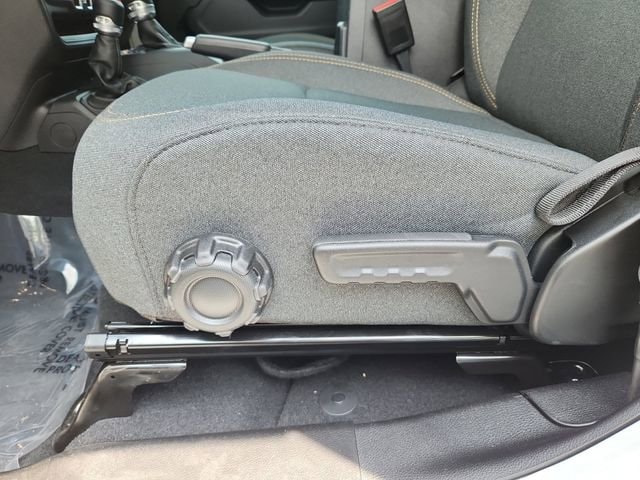 2025 Jeep Wrangler 4-Door Sport S - Photo 19