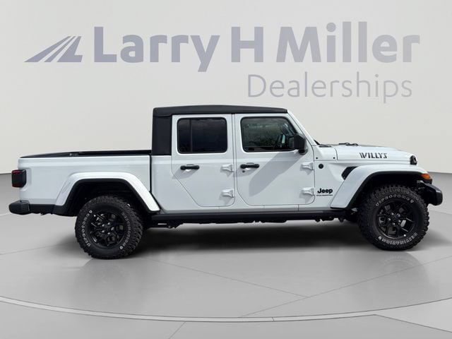 2025 Jeep Gladiator Willys - Photo 6
