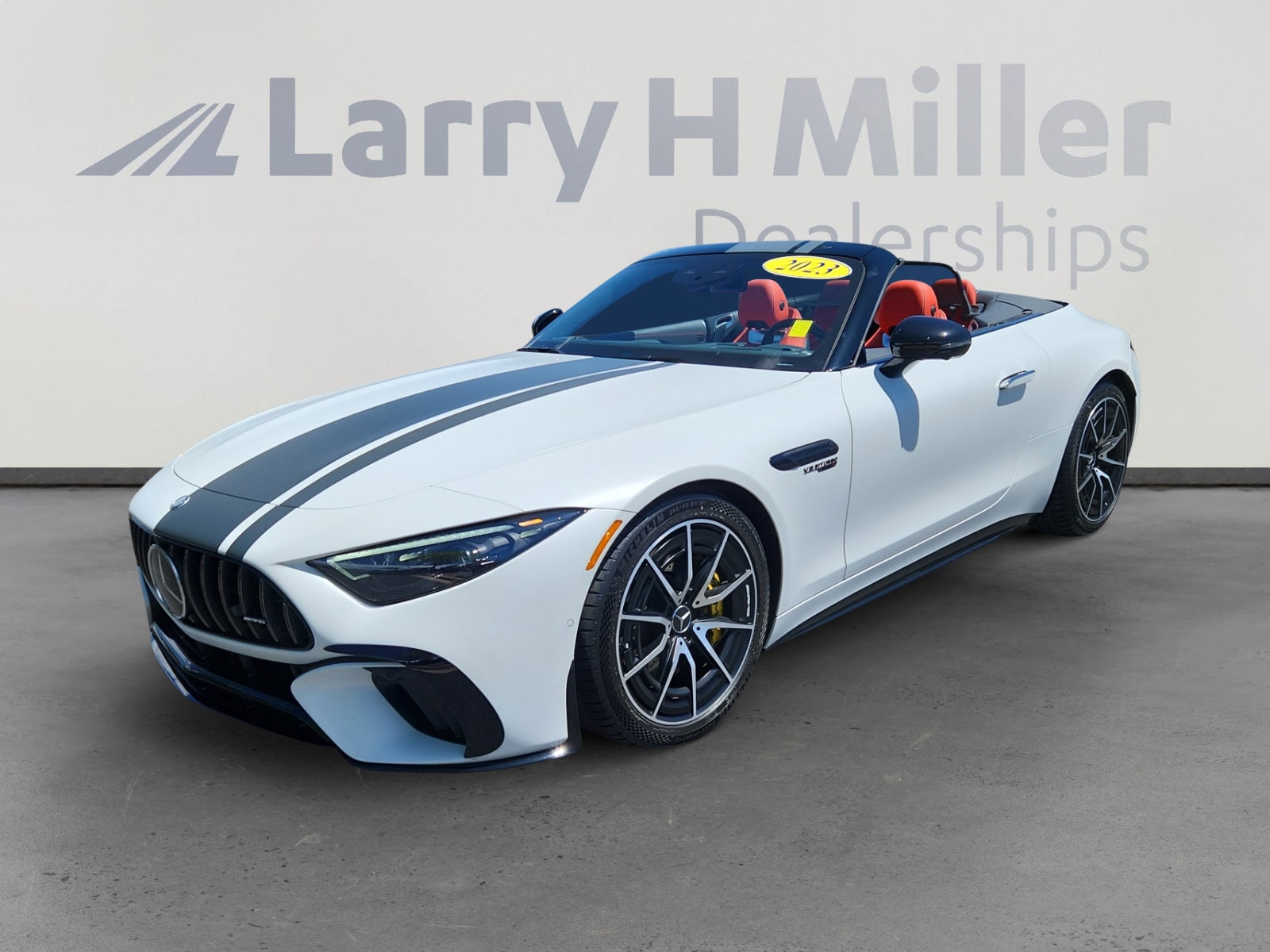 スポーツ選手 L.Hamilton 2023 Mercedes AMG Used Nomex スポーツ選手 L.Hamilton 2023 Mercedes AMG Used Nomex