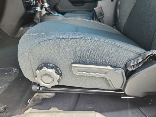 2025 Jeep Wrangler 4-Door Sport - Photo 19