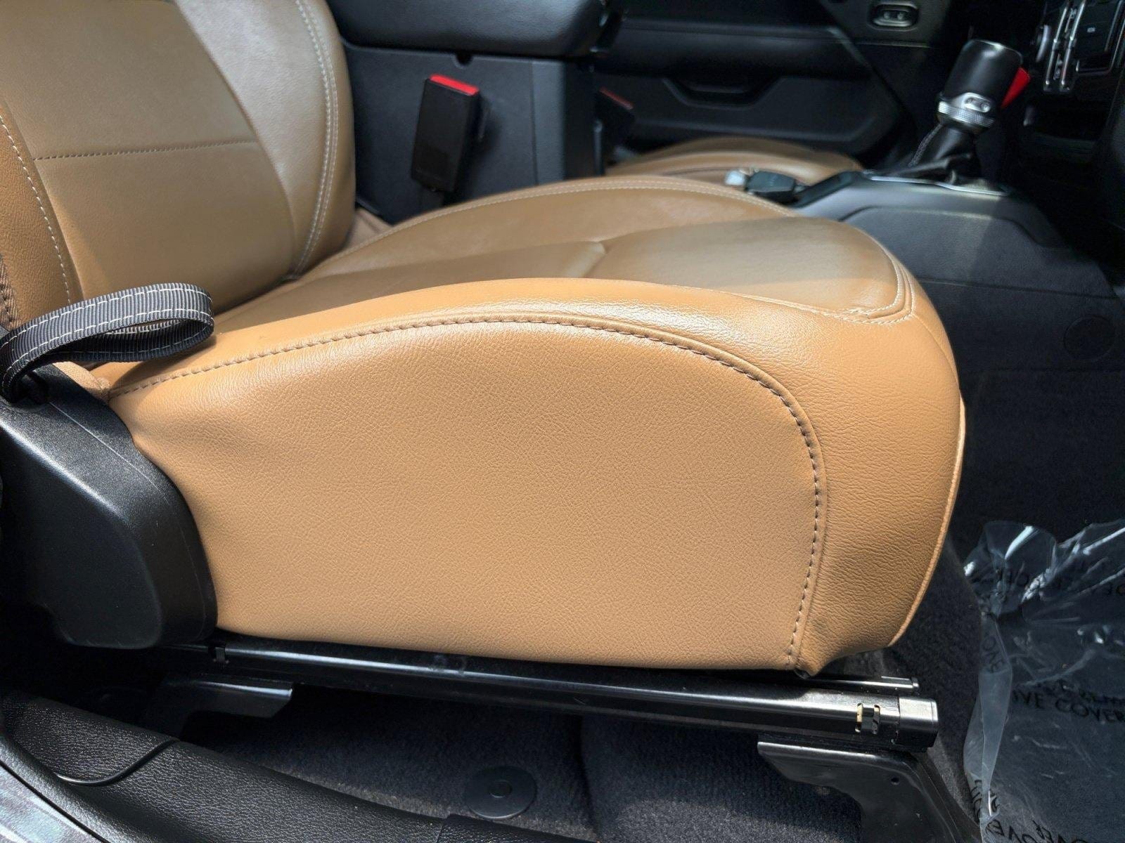 2021 Jeep Wrangler Unlimited Sahara 4XE - Photo 28
