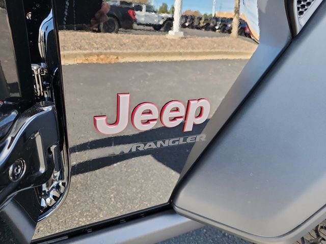 2026 Jeep Wrangler 4-Door Rubicon - Photo 11