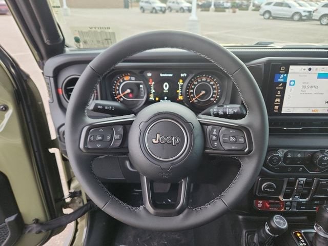 2026 Jeep Wrangler 4-Door Rubicon - Photo 13