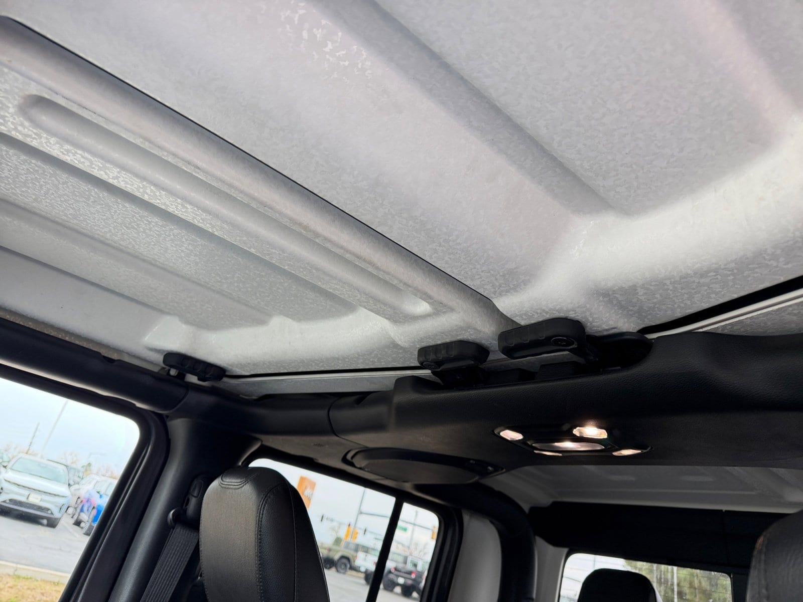2023 Jeep Gladiator Mojave - Photo 33