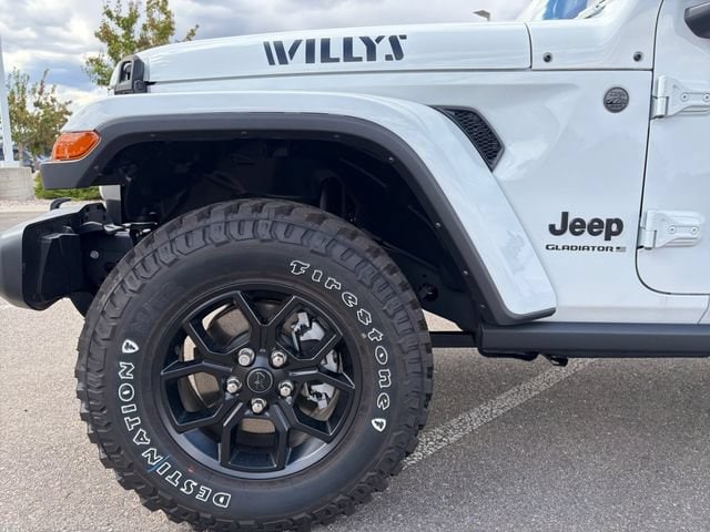 2025 Jeep Gladiator Willys - Photo 10