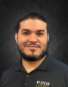 Staff member Manny Camunez from ID_709f0199c51e