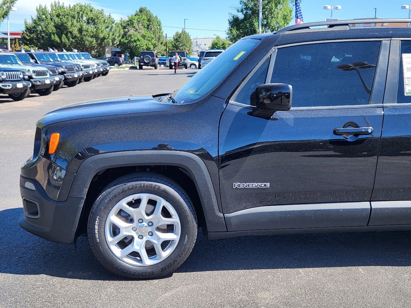 Used 2018 Jeep Renegade Latitude with VIN ZACCJABB0JPJ36779 for sale in Aurora, CO