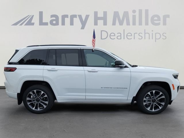 2025 Jeep Grand Cherokee Overland - Photo 6