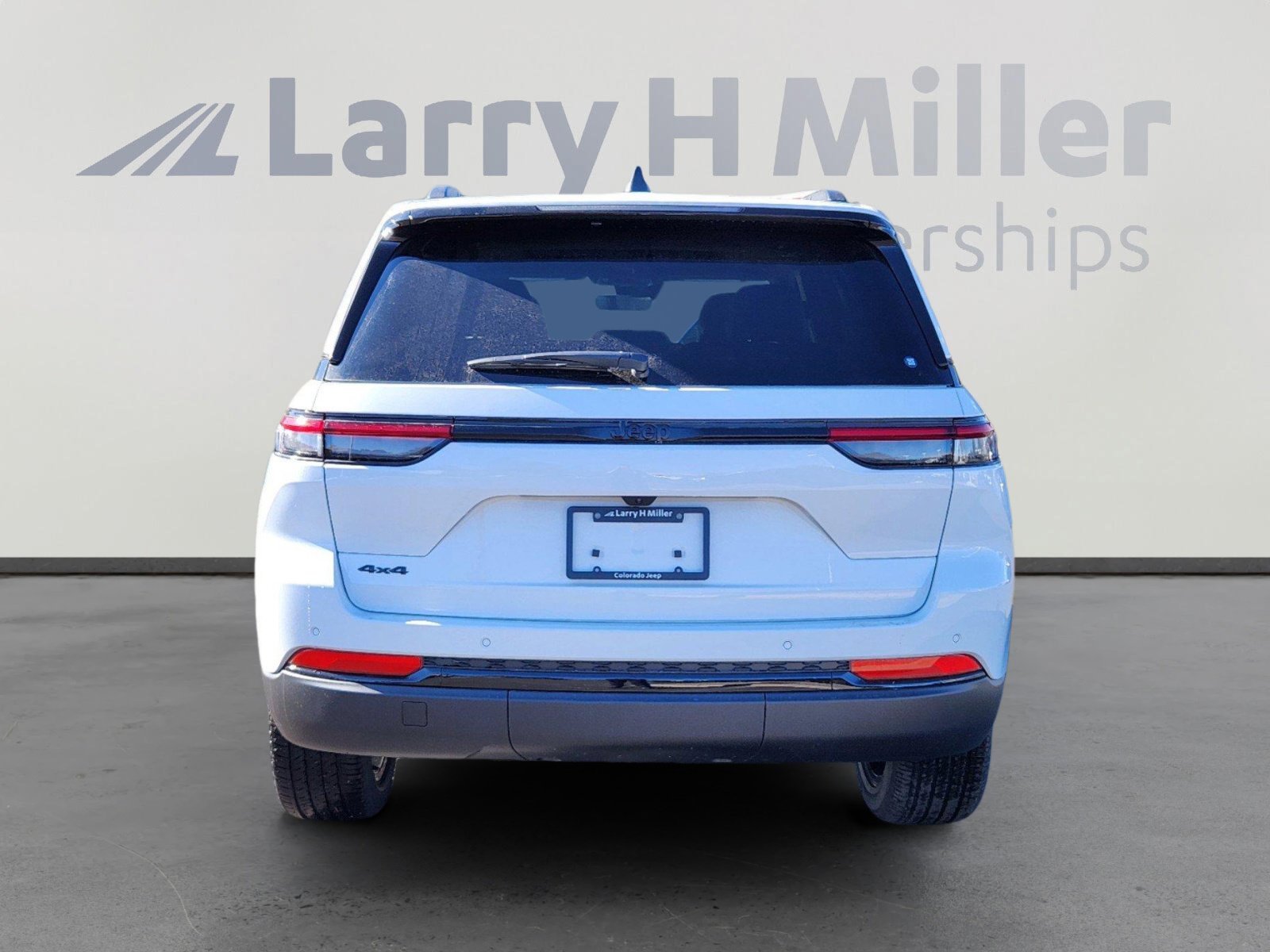 2025 Jeep Grand Cherokee Altitude X photo 3