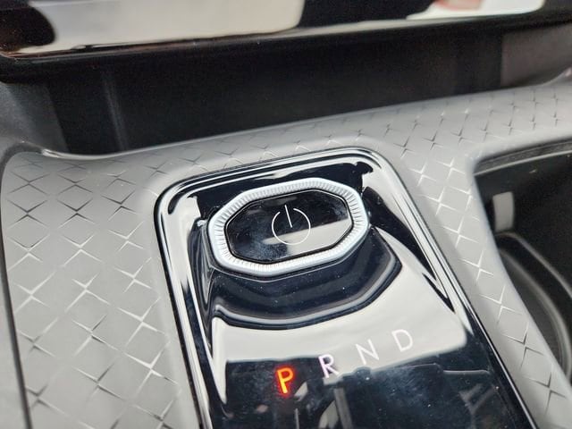 2025 Jeep Wagoneer S Limited - Photo 26