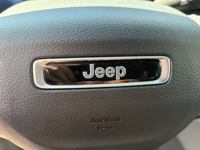 2025 Jeep Grand Cherokee Limited - Photo 32