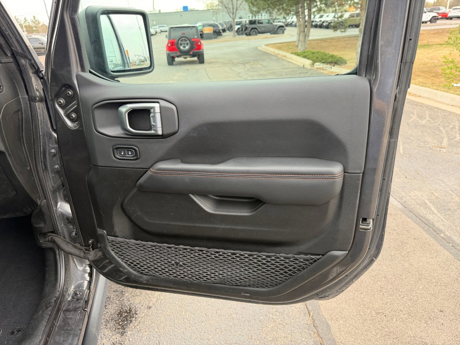 2023 Jeep Gladiator Mojave - Photo 16