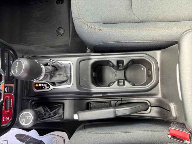 2025 Jeep Gladiator Willys - Photo 28