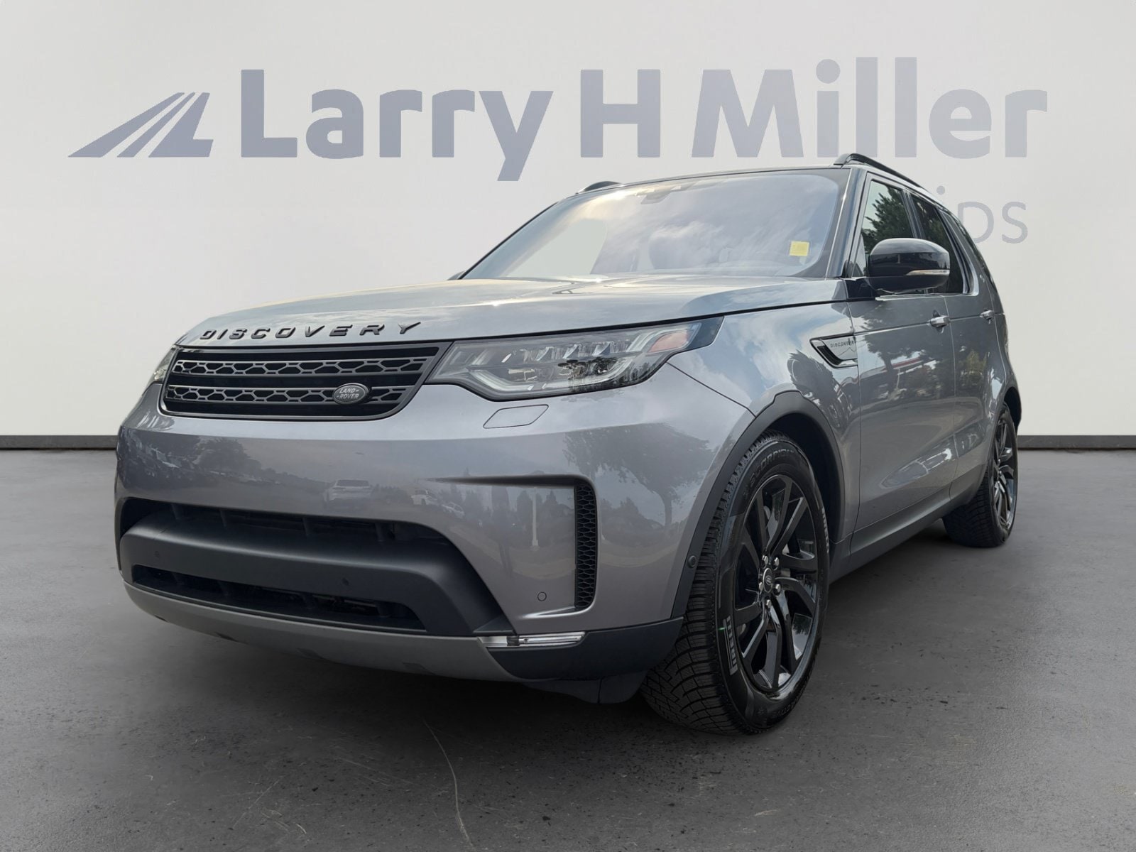 2020 Land Rover Discovery HSE SC V6's photo