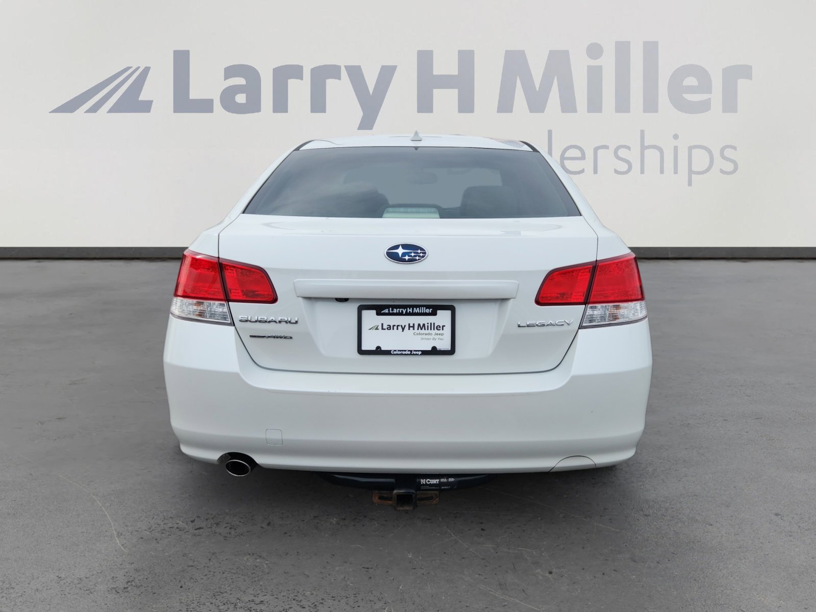 2014 Subaru Legacy 2.5i Limited photo 4