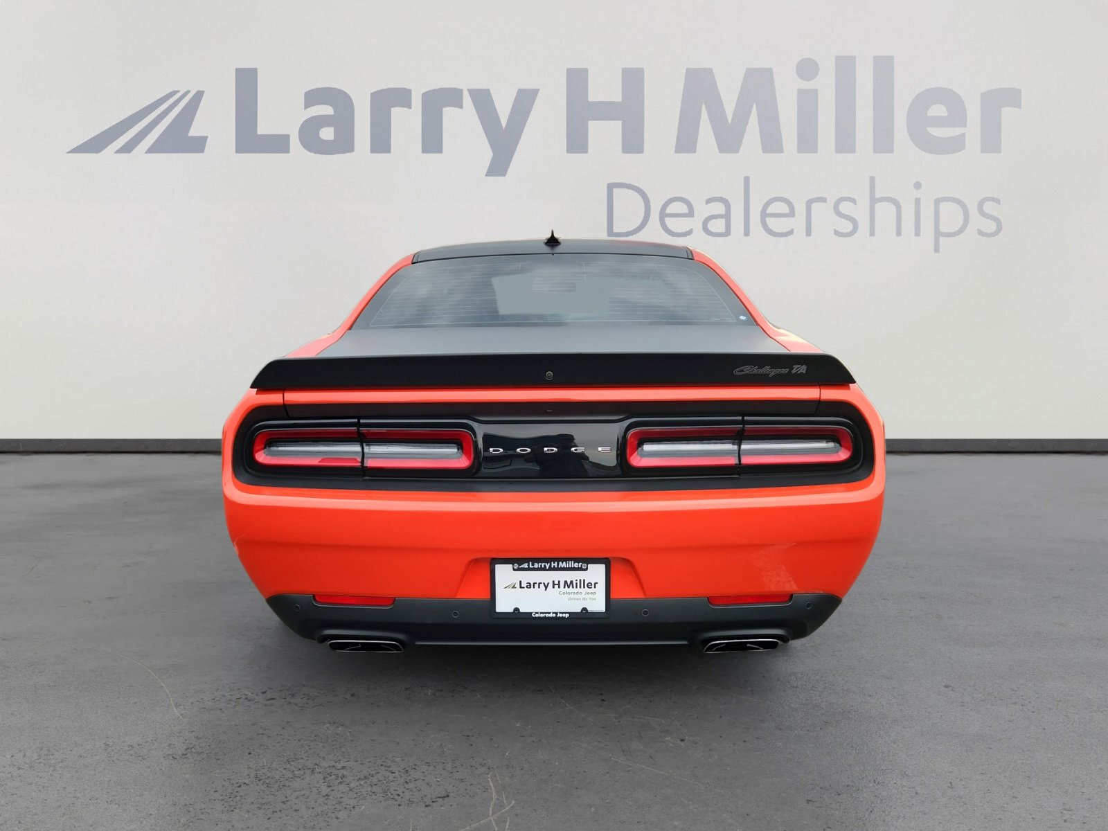 2022 Dodge Challenger R/T Scat Pack Widebody T/A photo 4