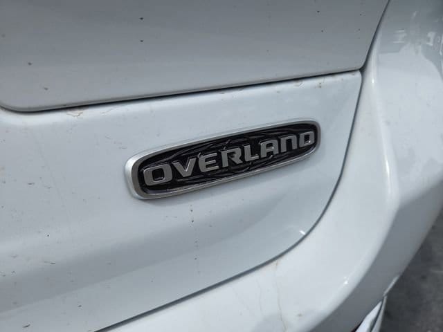 2025 Jeep Grand Cherokee Overland - Photo 12