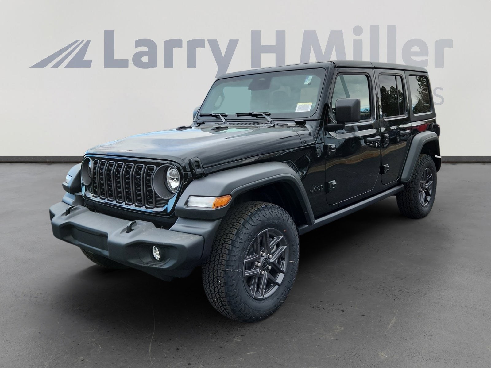 2026 Jeep Wrangler 4-Door Sport S's photo