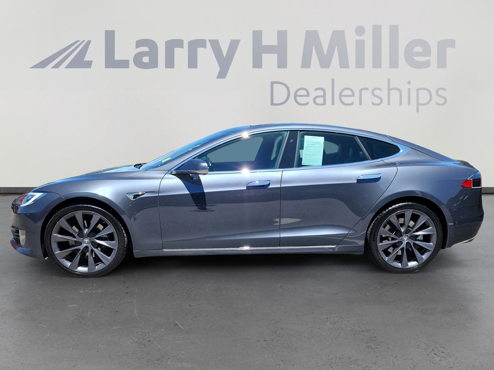 Used 2018 Tesla Model S 75D with VIN 5YJSA1E24JF297010 for sale in Aurora, CO