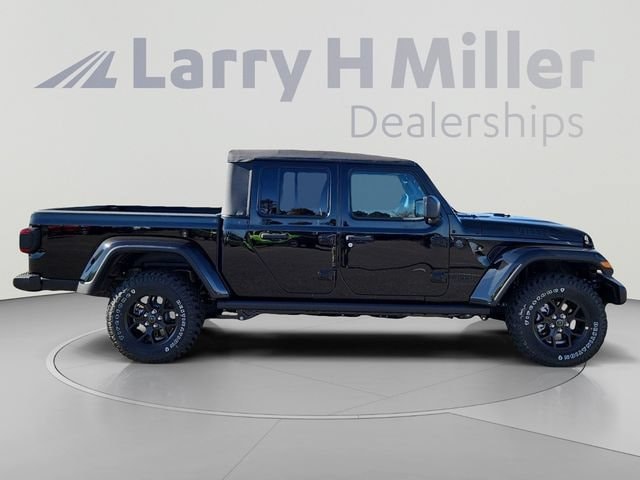 2025 Jeep Gladiator Willys - Photo 6