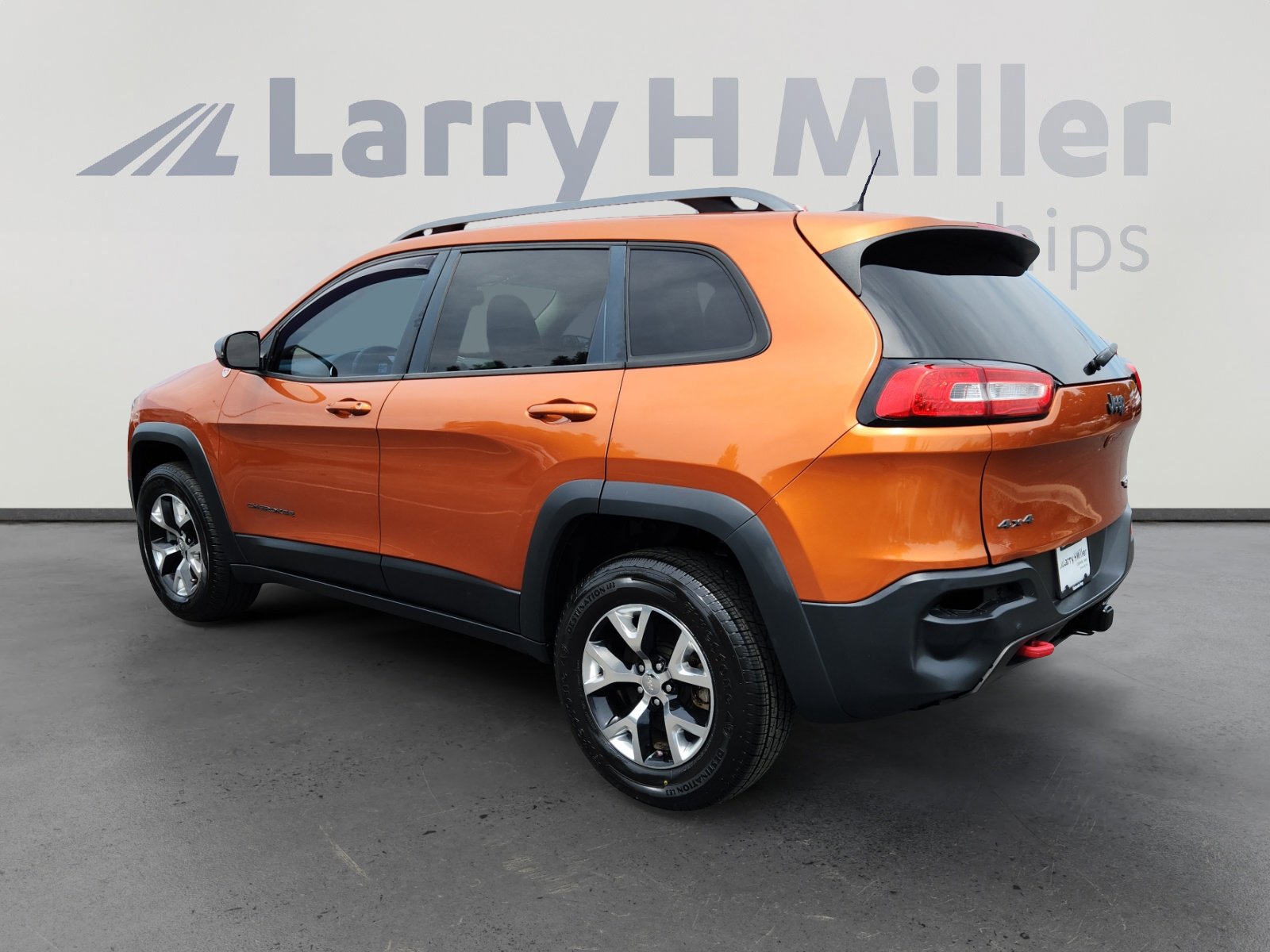 2016 Jeep Cherokee Trailhawk photo 3