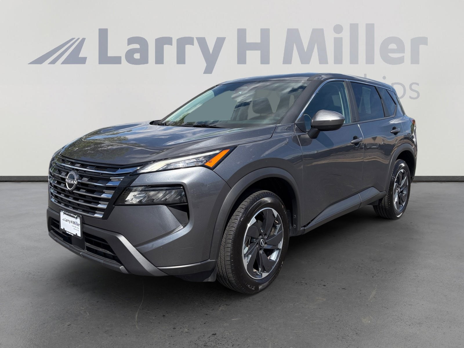 2025 Nissan Rogue SV AWD's photo