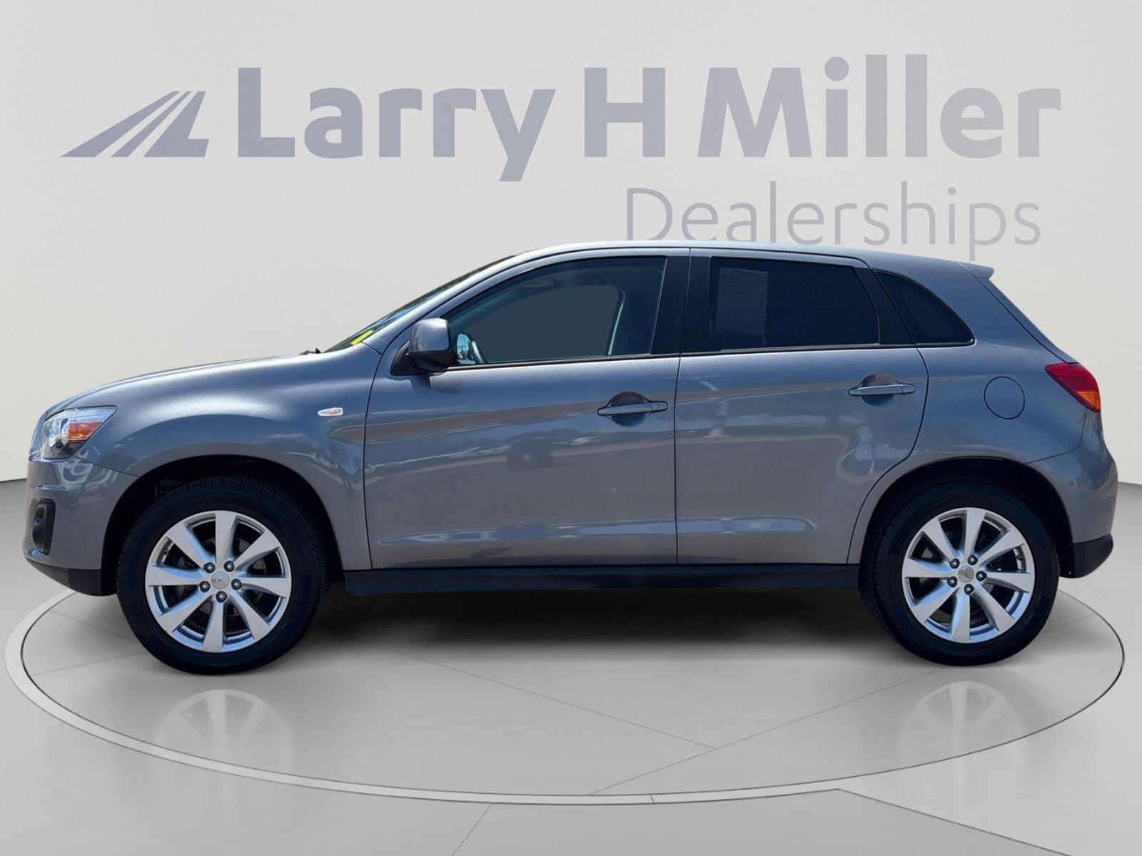 Used 2015 Mitsubishi Outlander Sport ES with VIN 4A4AP3AU3FE022646 for sale in Aurora, CO