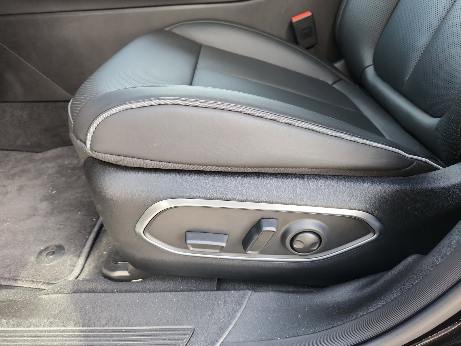 2025 Jeep Wagoneer S Limited - Photo 19