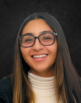 Staff member Jennifer Alcay from ID_709f0199c51e