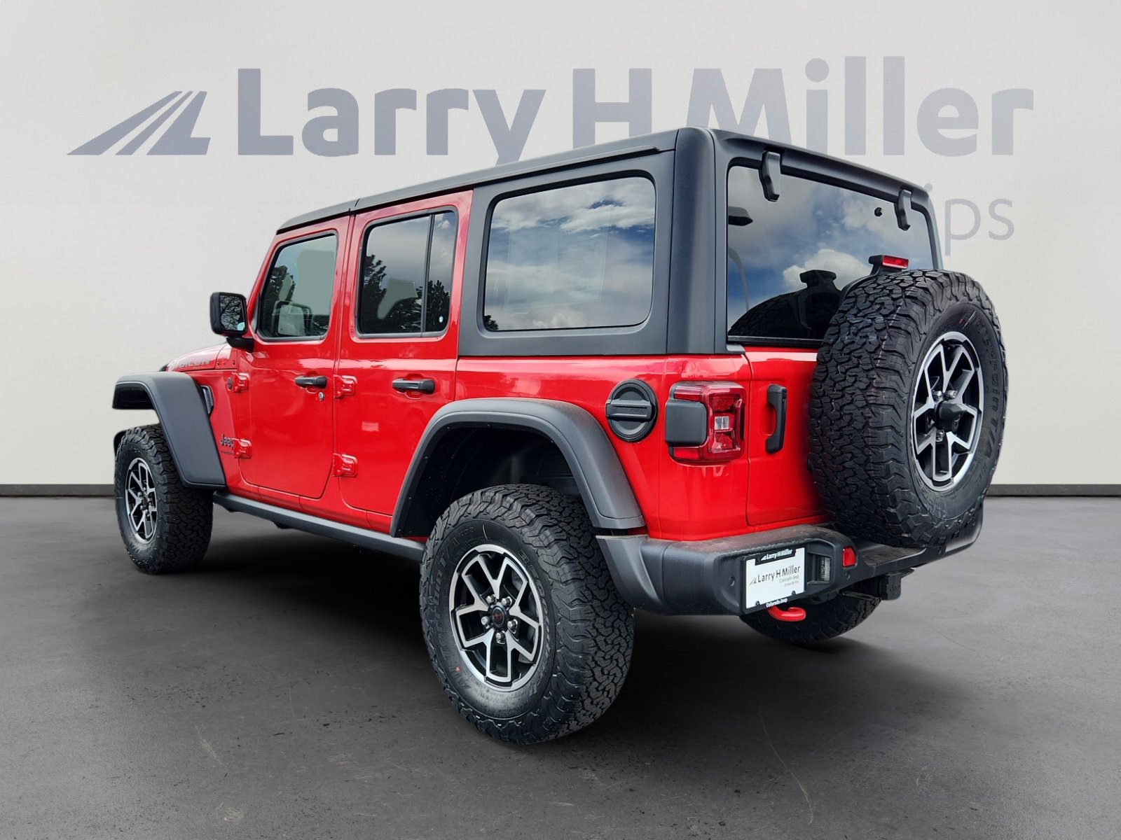 2025 Jeep Wrangler Rubicon Sport photo 3