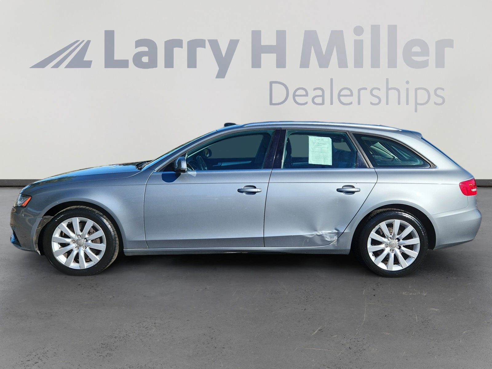 2010 Audi A4 Quattro Premium Plus photo 2