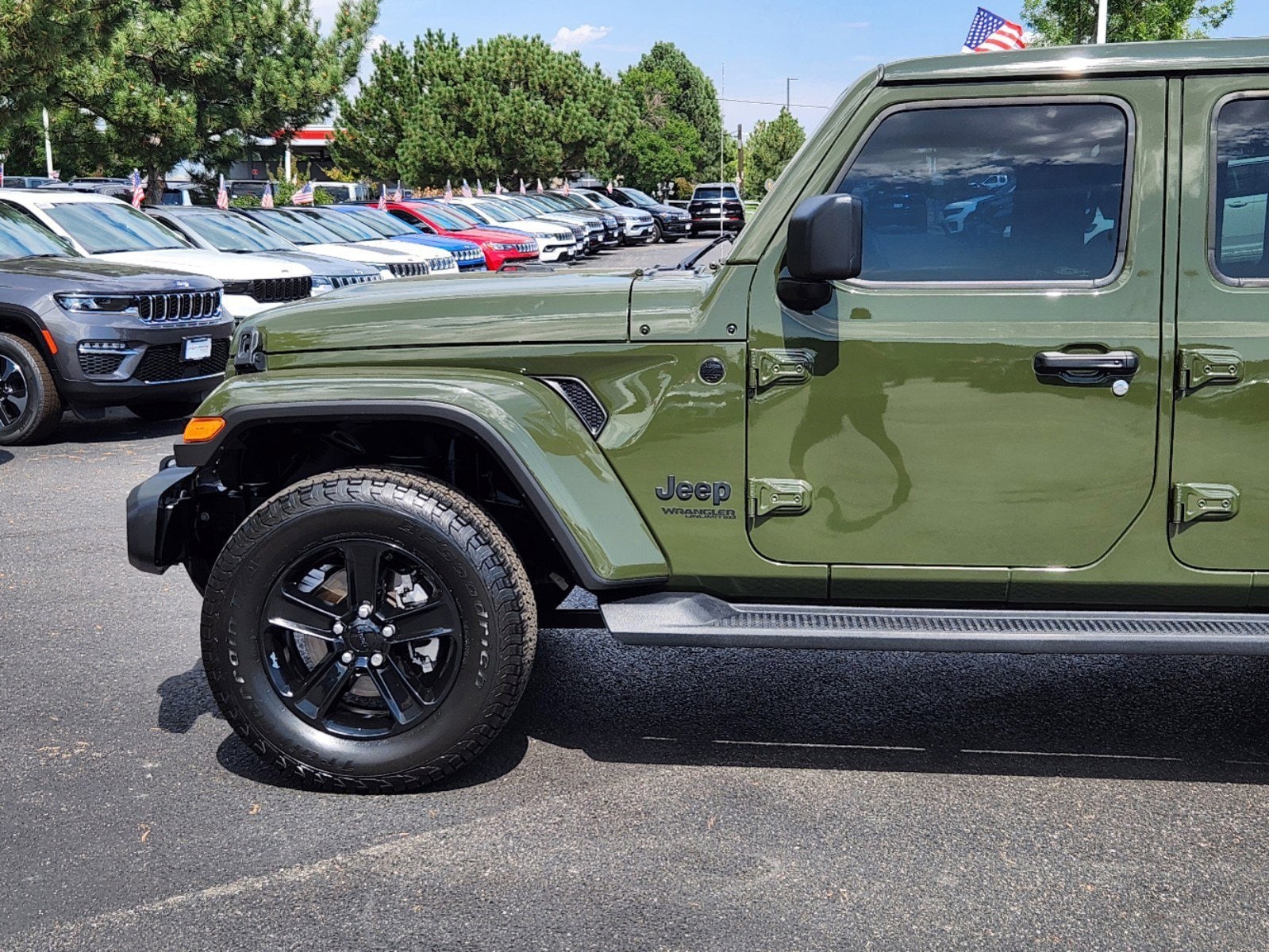 Used 2021 Jeep Wrangler Unlimited Sahara Altitude with VIN 1C4HJXEN3MW783153 for sale in Aurora, CO