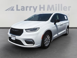 Used 2024 Chrysler Pacifica Touring L Van Passenger Van Denver, CO
