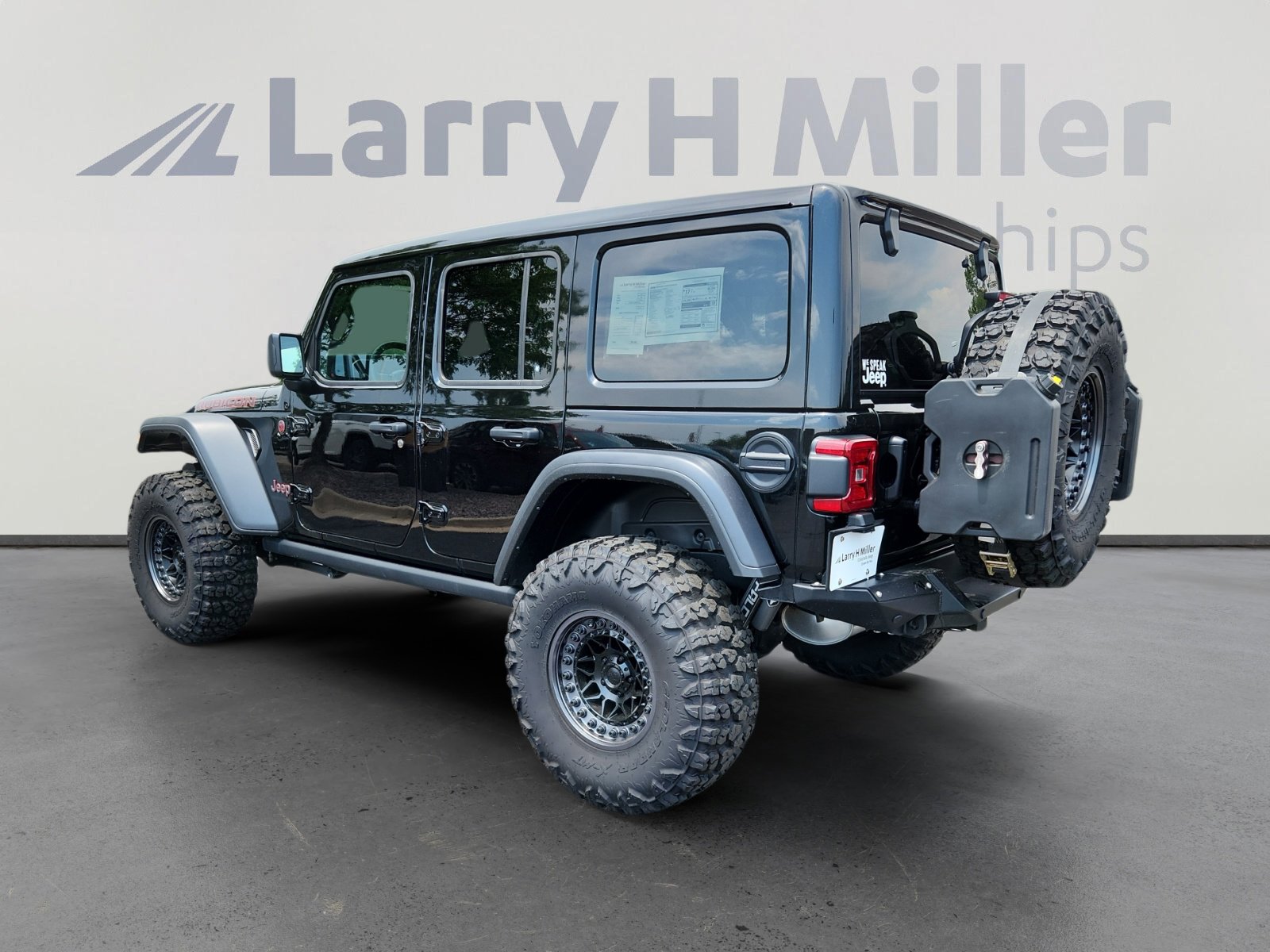 2024 Jeep Wrangler Rubicon Sport photo 3