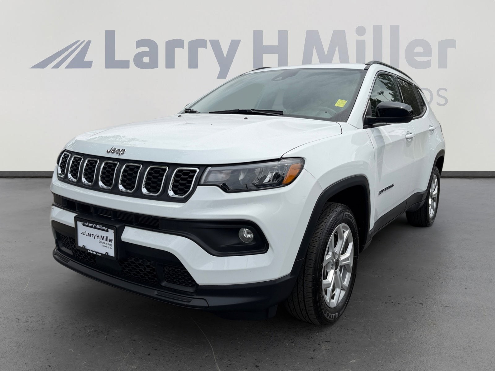 2025 Jeep Compass Latitude 4X4's photo