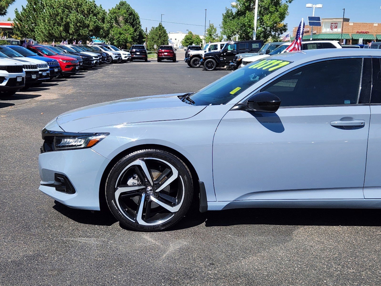 Used 2021 Honda Accord Sport SE with VIN 1HGCV1F40MA038070 for sale in Aurora, CO