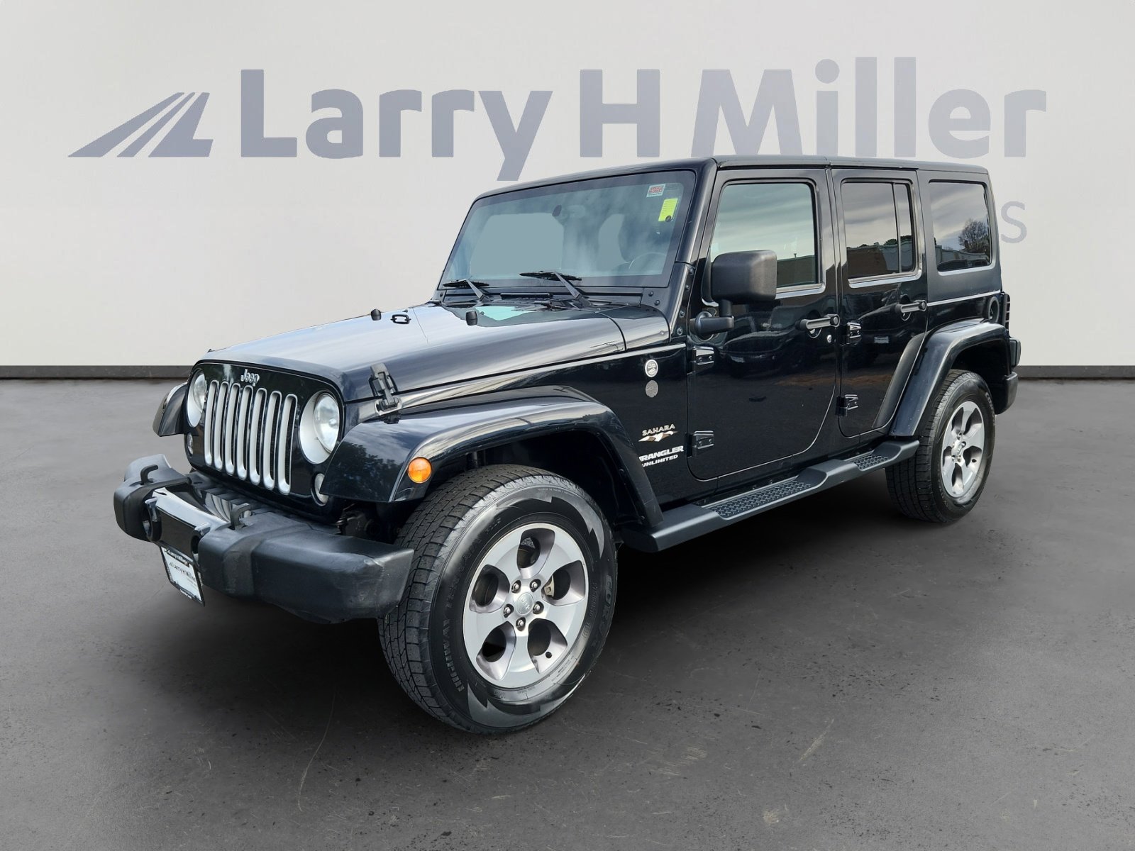 2017 Jeep Wrangler Unlimited Sahara's photo