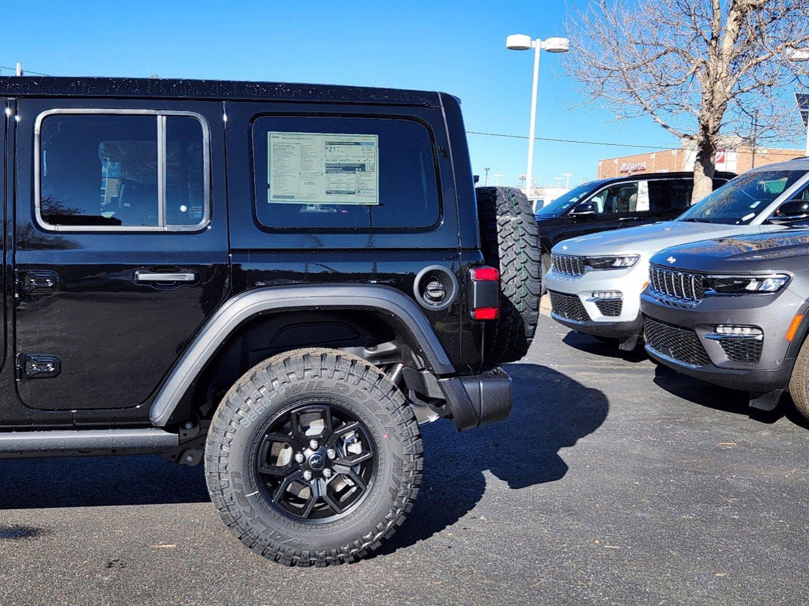 2025 Jeep Wrangler Willys photo 3