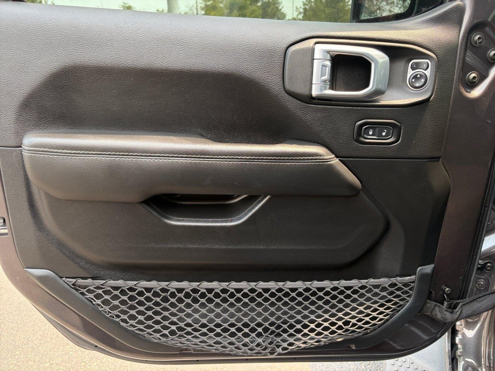 2021 Jeep Wrangler Unlimited Sahara 4XE - Photo 13