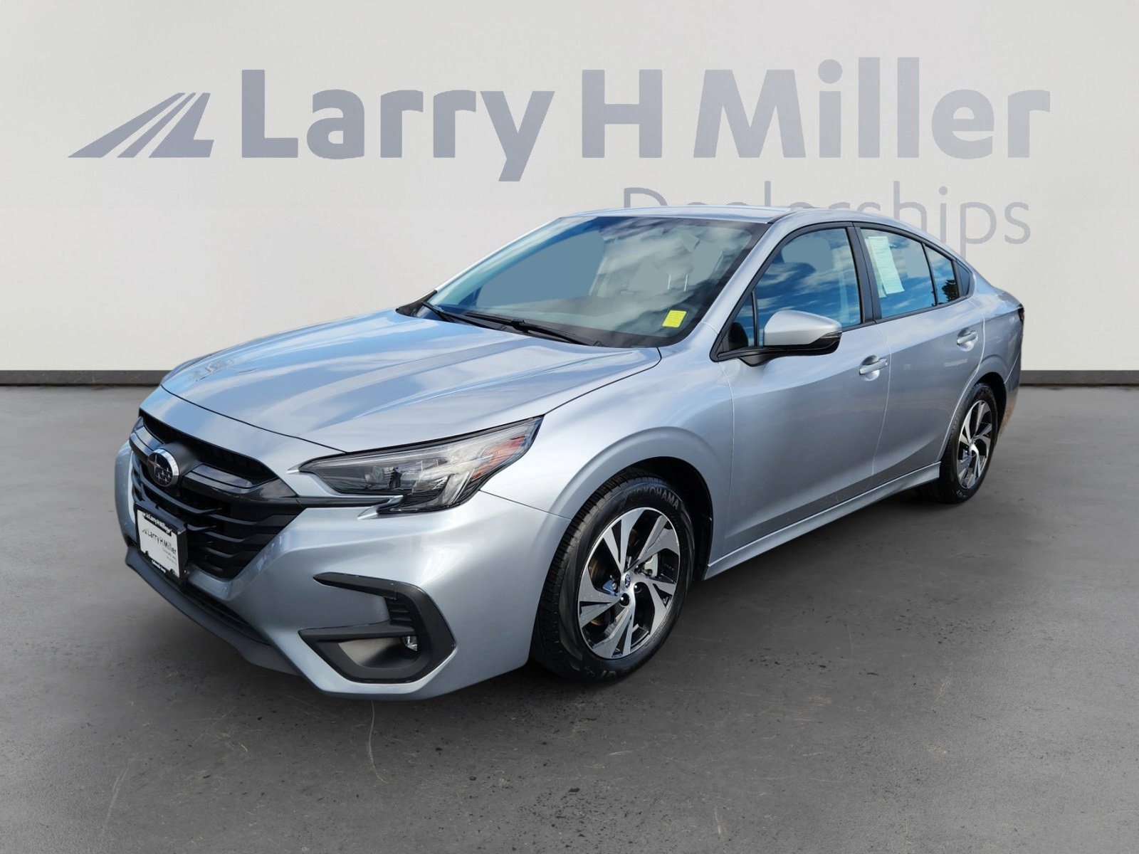 2024 Subaru Legacy Premium's photo