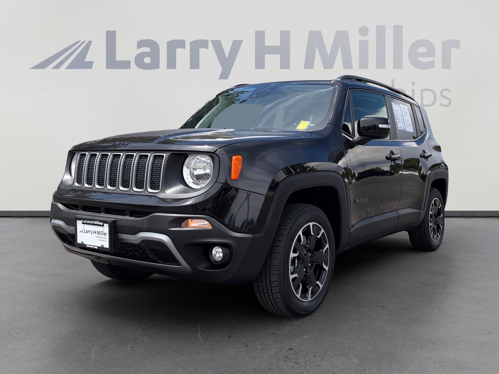 2023 Jeep Renegade Upland 4x4's photo