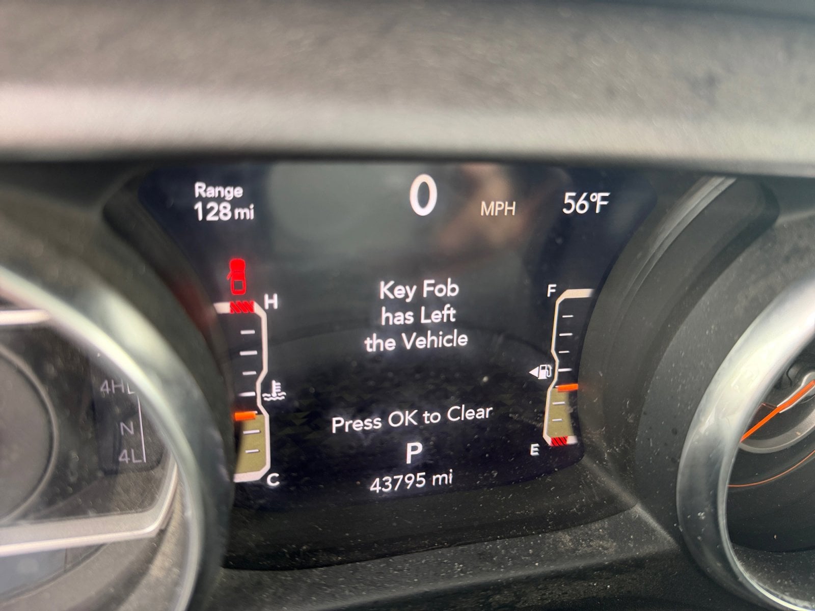 2023 Jeep Gladiator Mojave - Photo 11