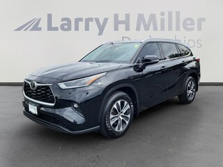 Used 2021 Toyota Highlander XLE SUV Denver, CO