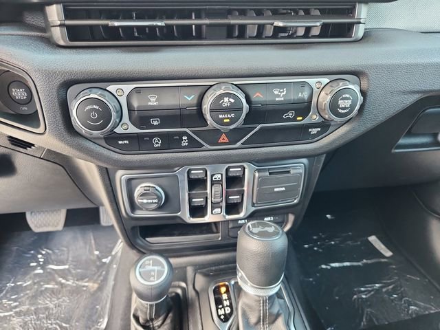 2025 Jeep Wrangler 4-Door Sport - Photo 17