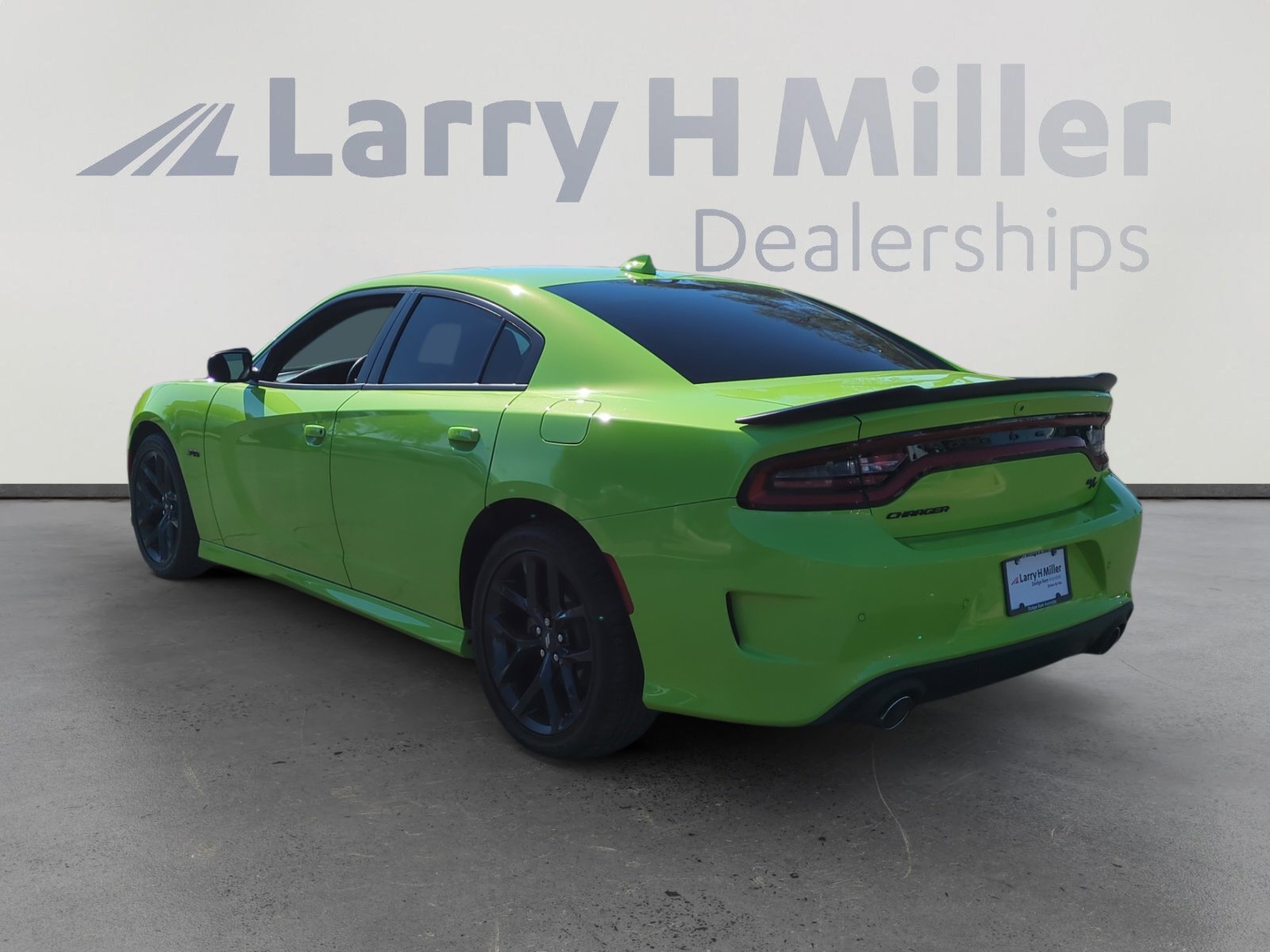 2023 Dodge Charger R/T photo 3
