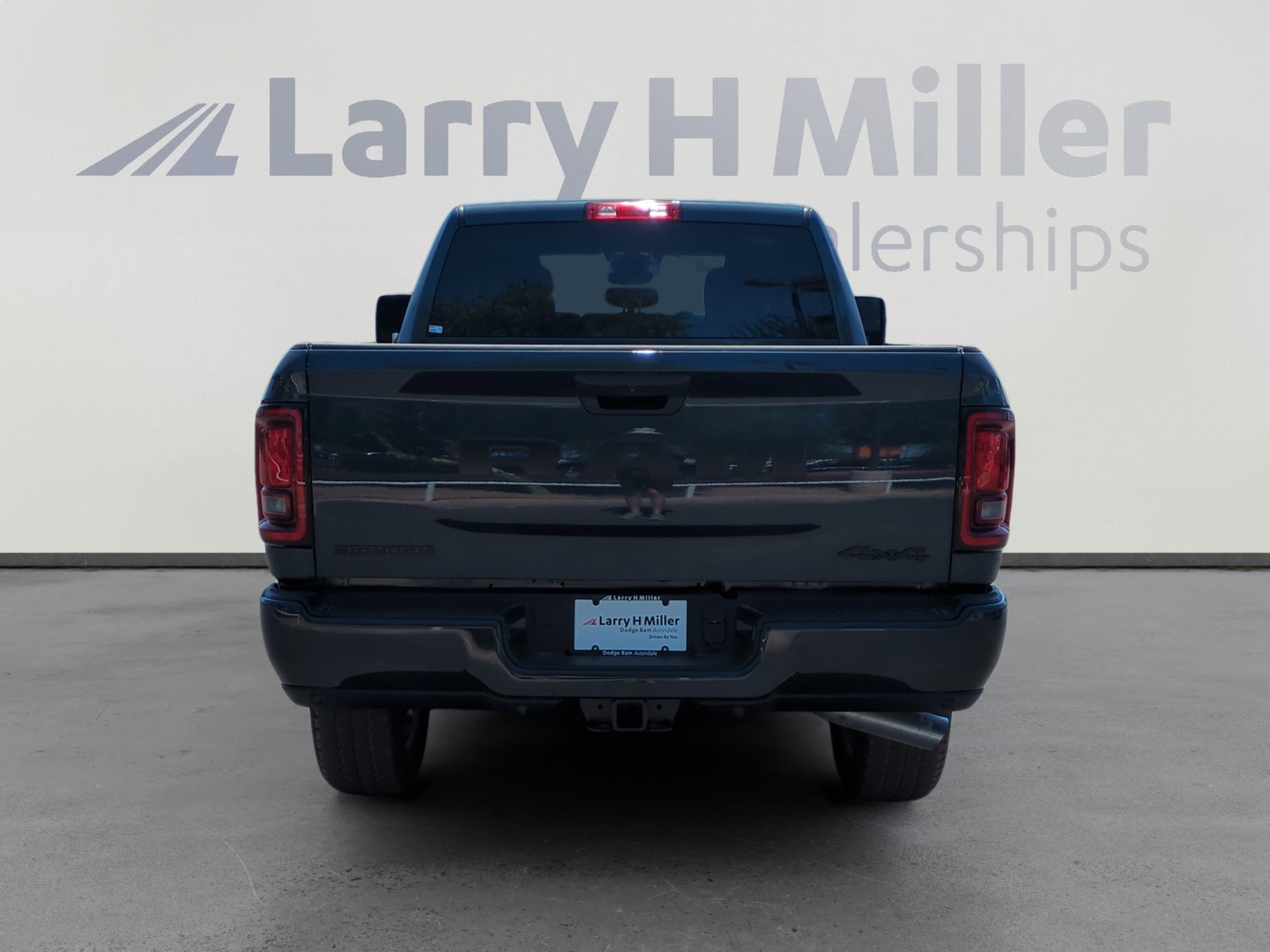 2025 Ram 2500 Big Horn photo 4