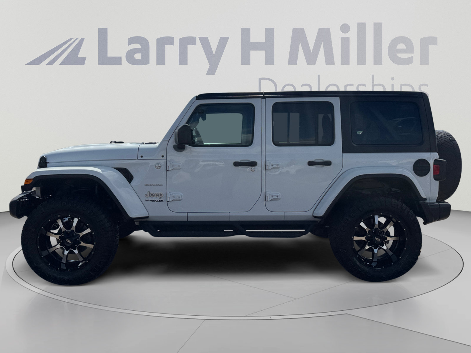 Used 2018 Jeep Wrangler Unlimited Sahara 4x4 SUV